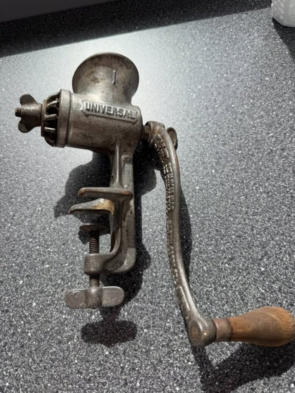 Antique Universal No. 1 Hand Crank Meat Grinder – L.F.&C. Cast Iron Food Chopper